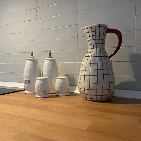 Com A Cas #2 - Feel At In The Center Барі