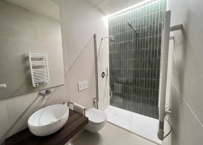 Com A Cas #2 - Feel At In The Center