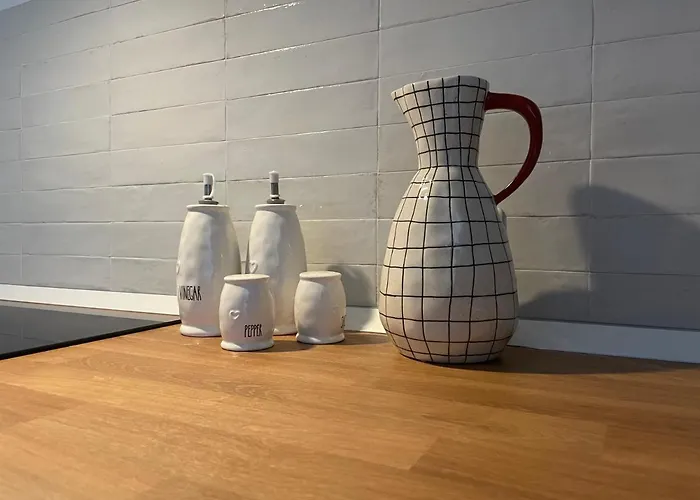 Com A Cas #2 - Feel At In The Center Bari