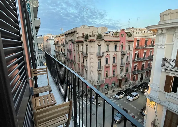 Com A Cas #2 - Feel At In The Center * Bari